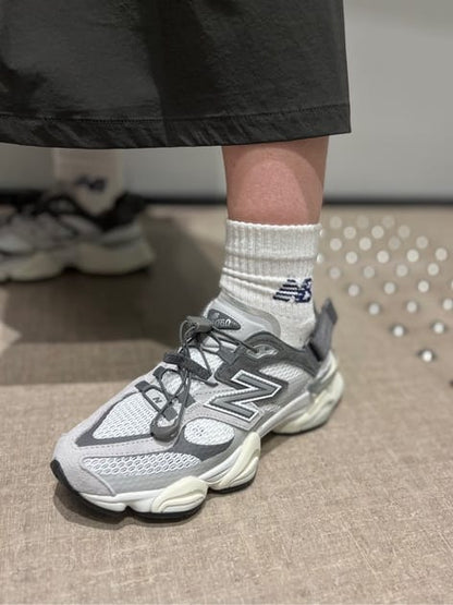 NEW BALANCE U9060 (限定款) - 灰白/銀黑