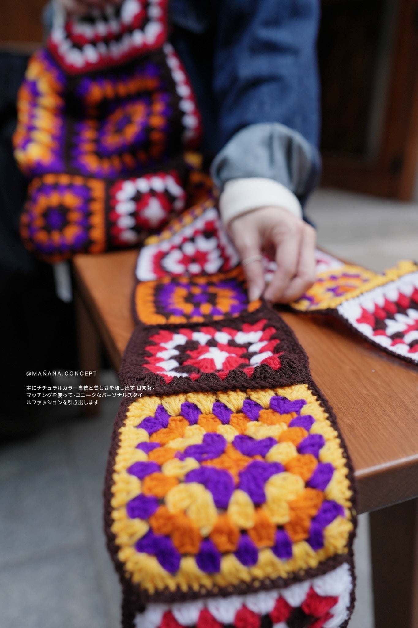 NA465 CROCHET GRANNY SQUARES HOODED SCARF