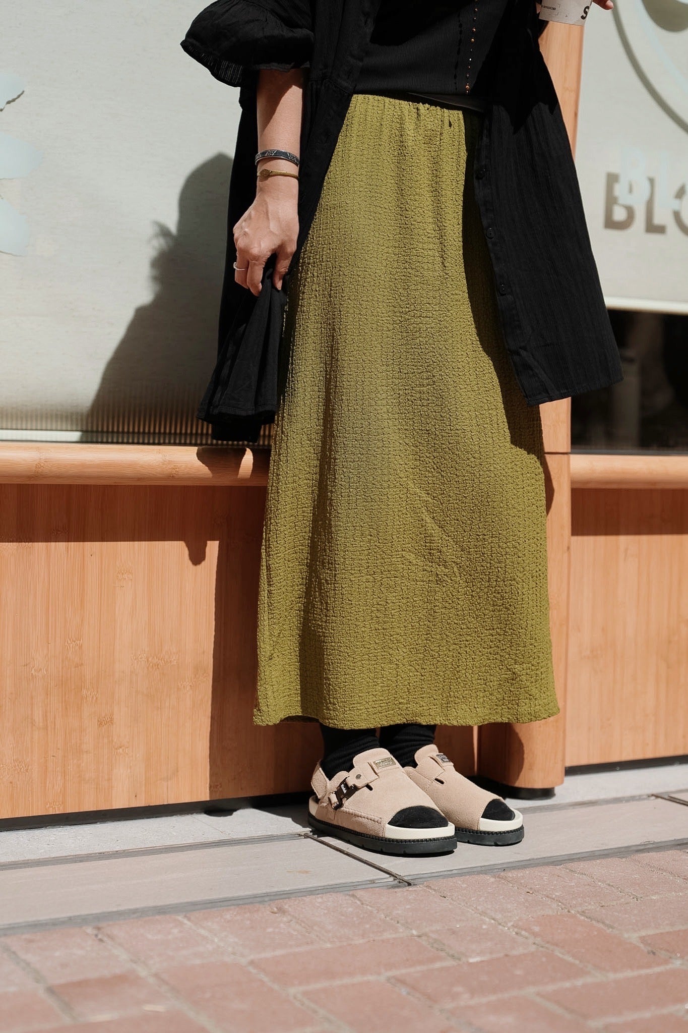 MB034 CRINKLE PENCIL SKIRT