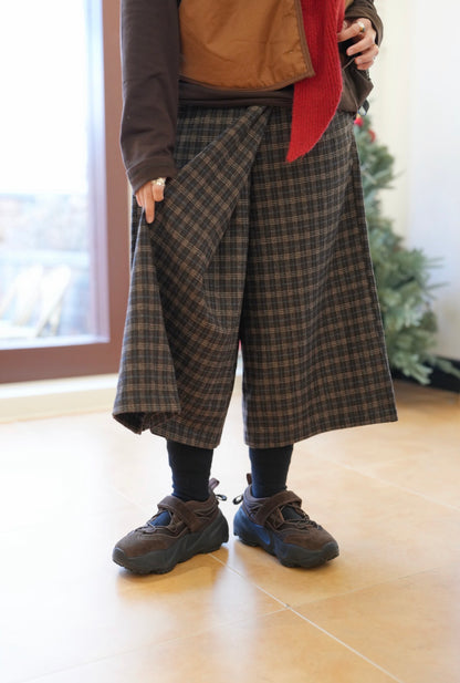 MZ937 SUEDE PLAID SKIRT PANTS