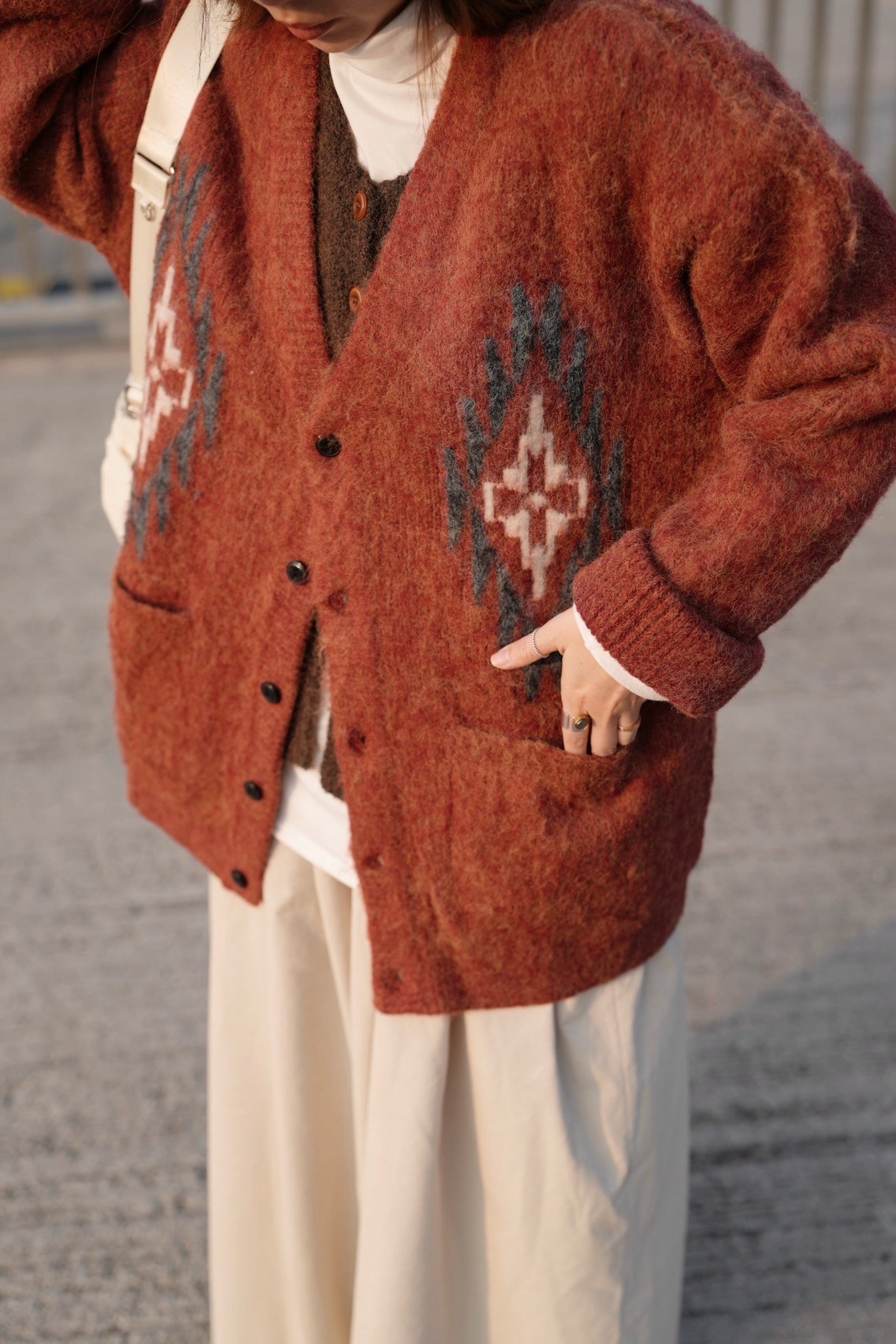 MZ924 KND CHIMAYO BRUSHED KNIT CARDIGAN