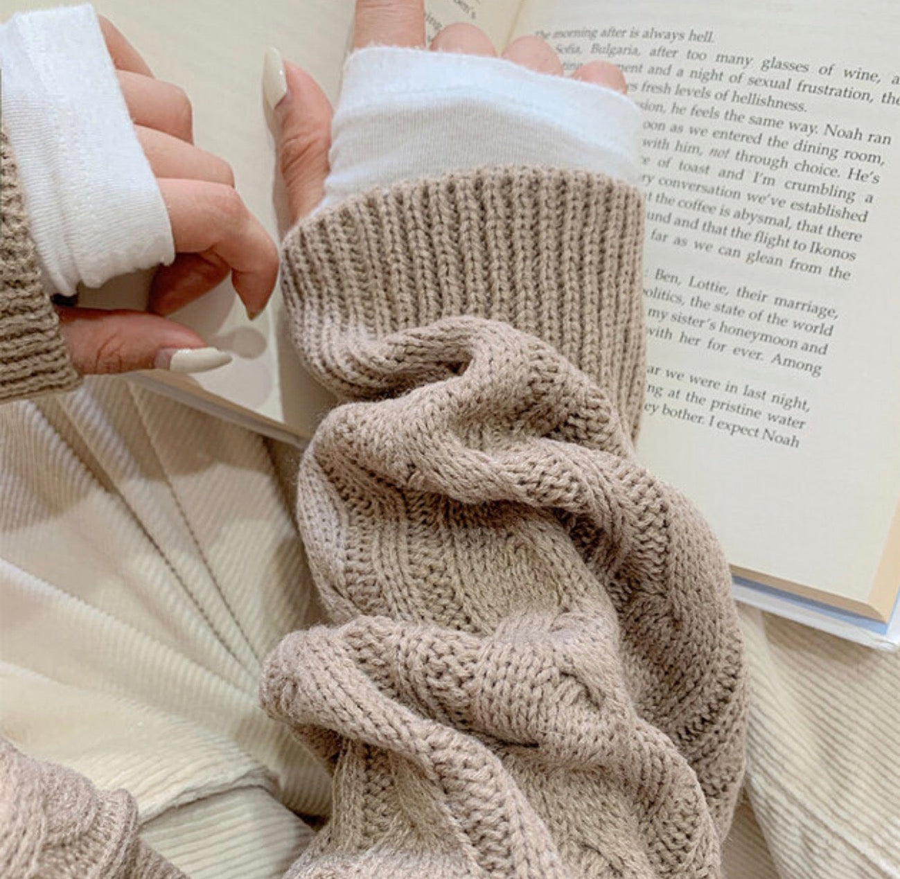 MZ594 CABLE-KNIT TURTLE NECK TOP 【 買2件減-$20 】