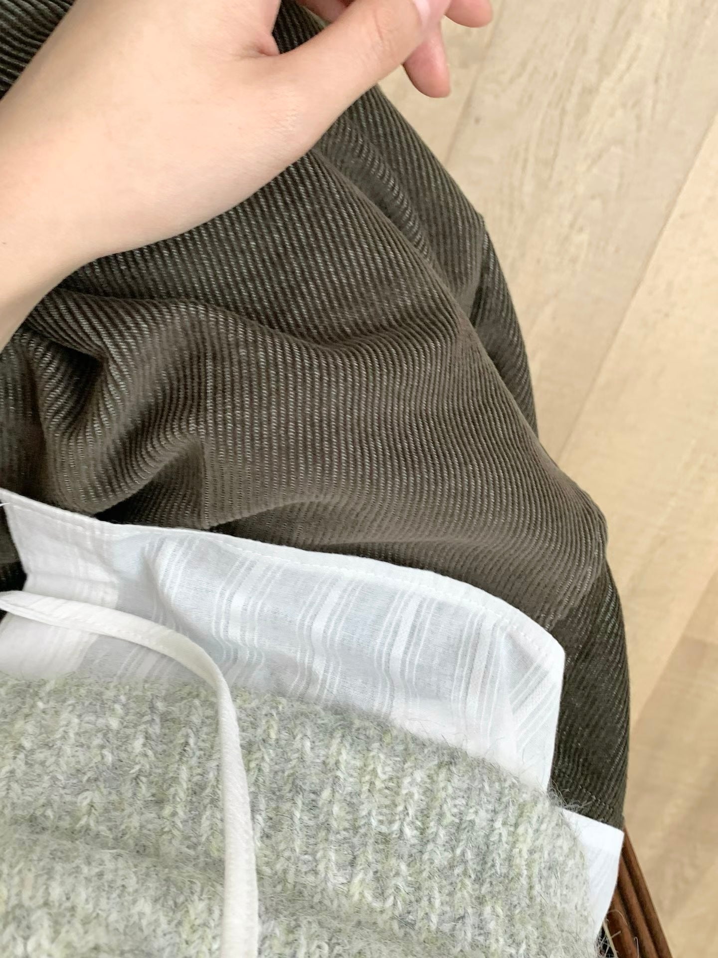 MZ861 ELASTIC WAIST CORDUROY PANTS