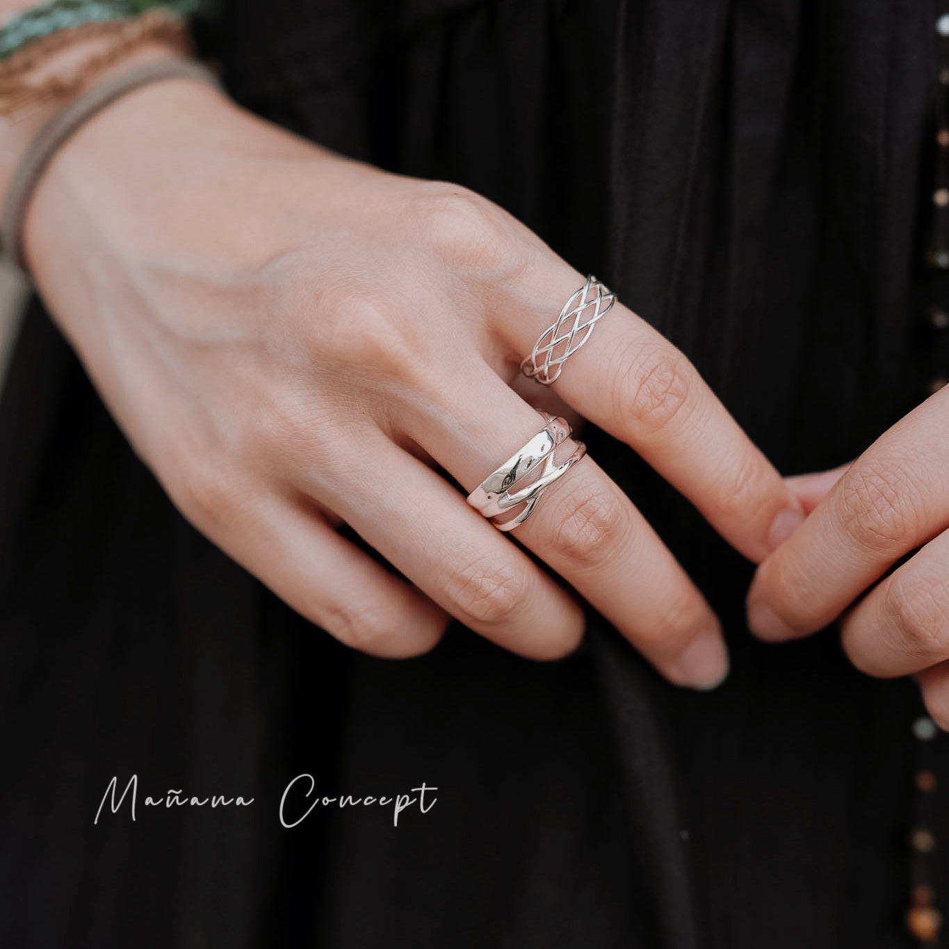 MB028 925 SILVER RING - CHLOÉ TWIST〔 L'Heure Bleue 〕
