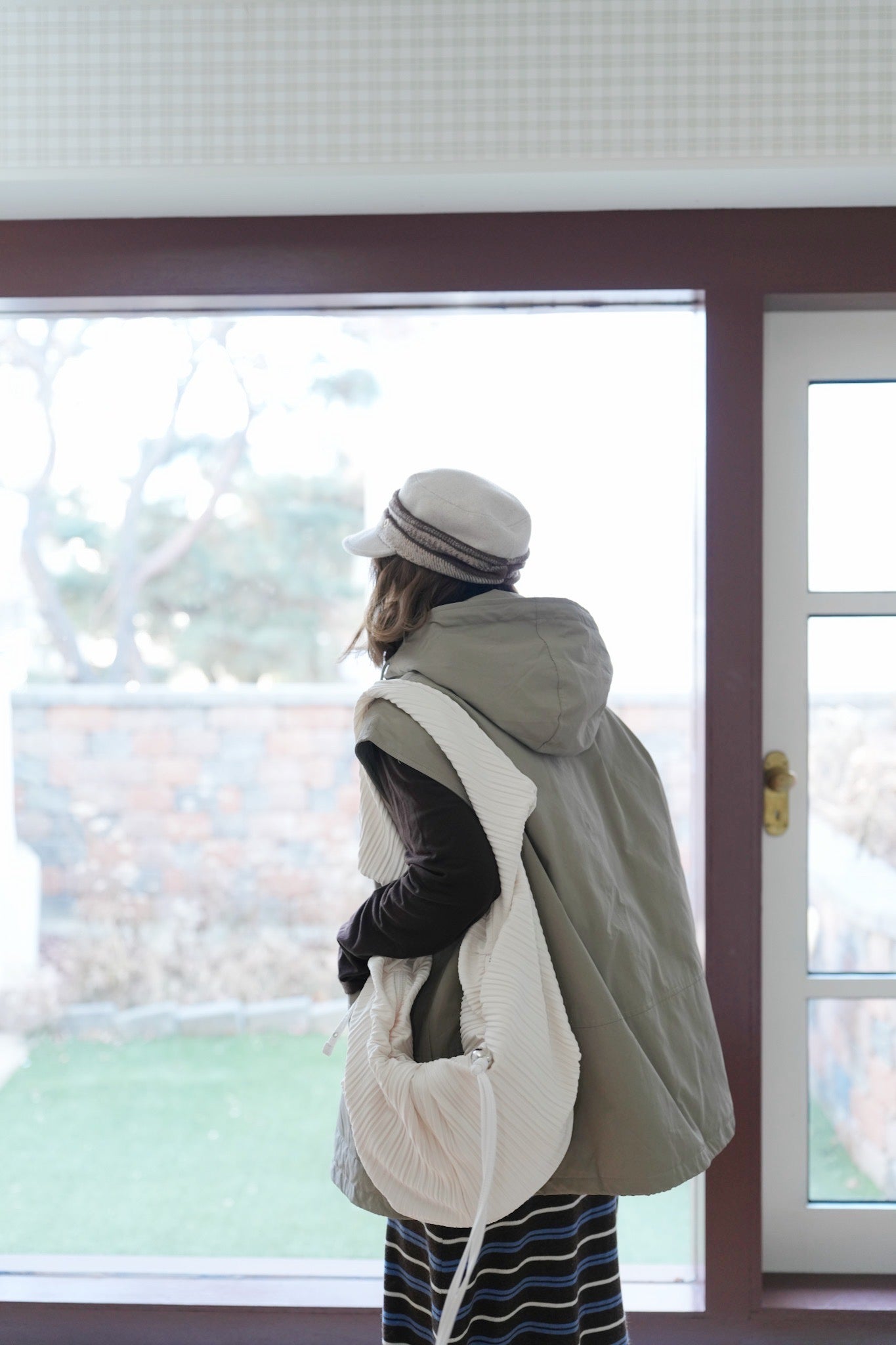 MZ926 OVERSIZED DOWN FEATHER VEST