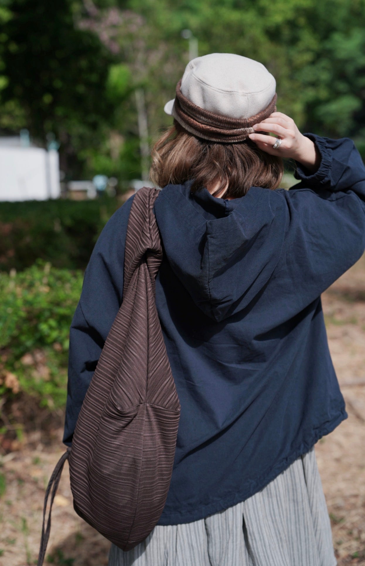 MZ881 PULLOVER HOODIE