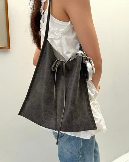MB016 HANDMADE LEATHER FLAT SHOULDER BAG (單肩款）