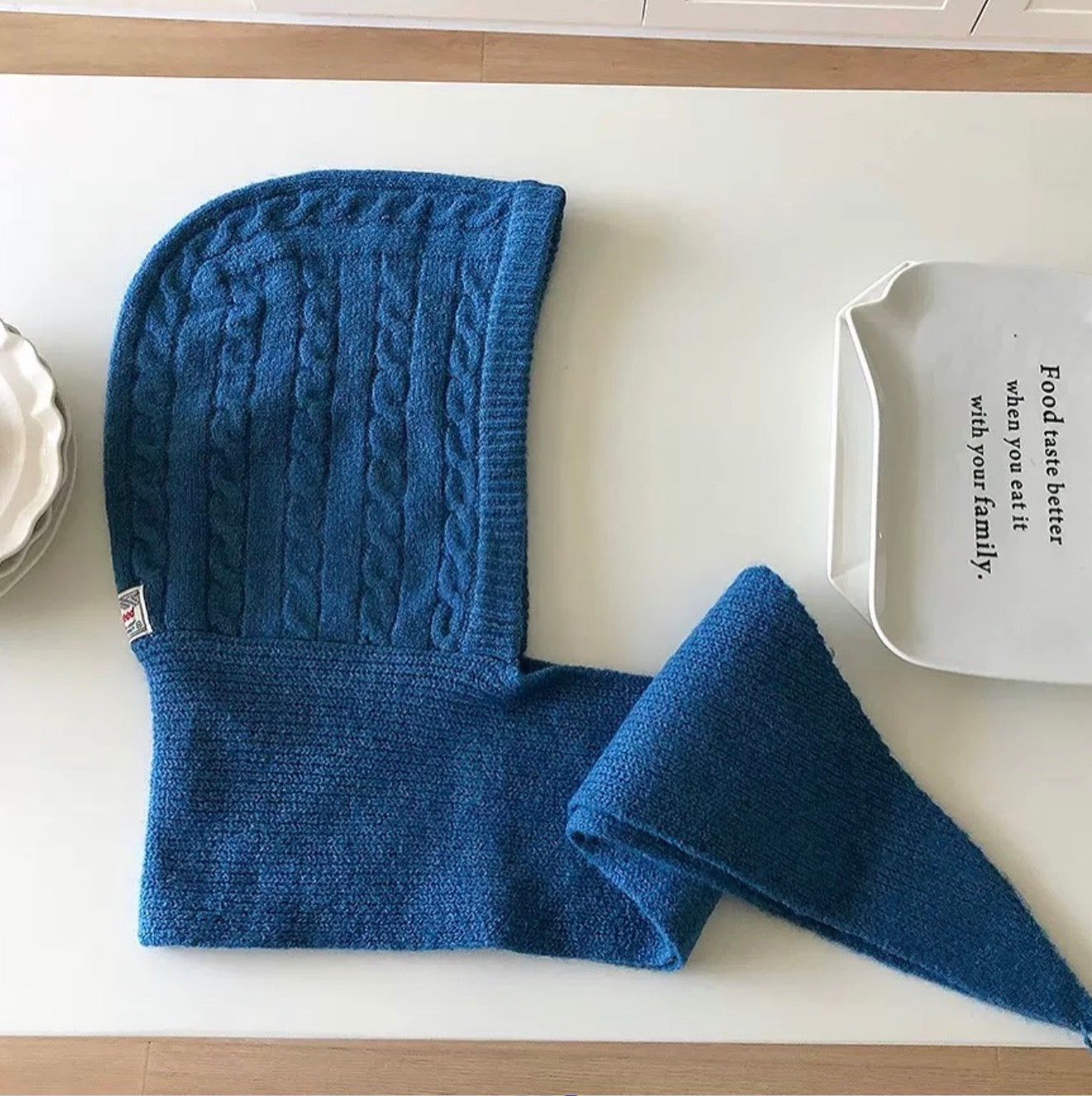 MZ921 CABLE HOODED SCARF