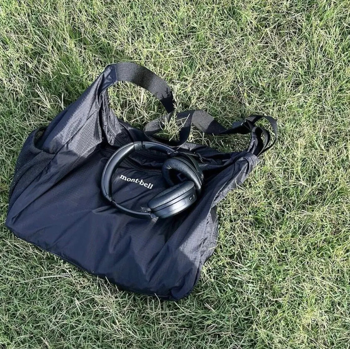 MONT-BELL LIGHT WEIGHT SHOULDER BAG 14L / 13L / 23L