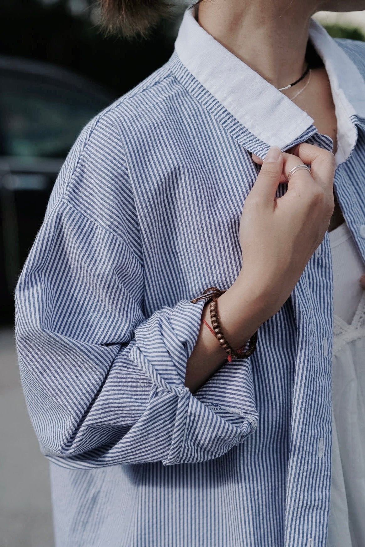 CB148 LAYERED COLLAR STRIPED SHIRT
