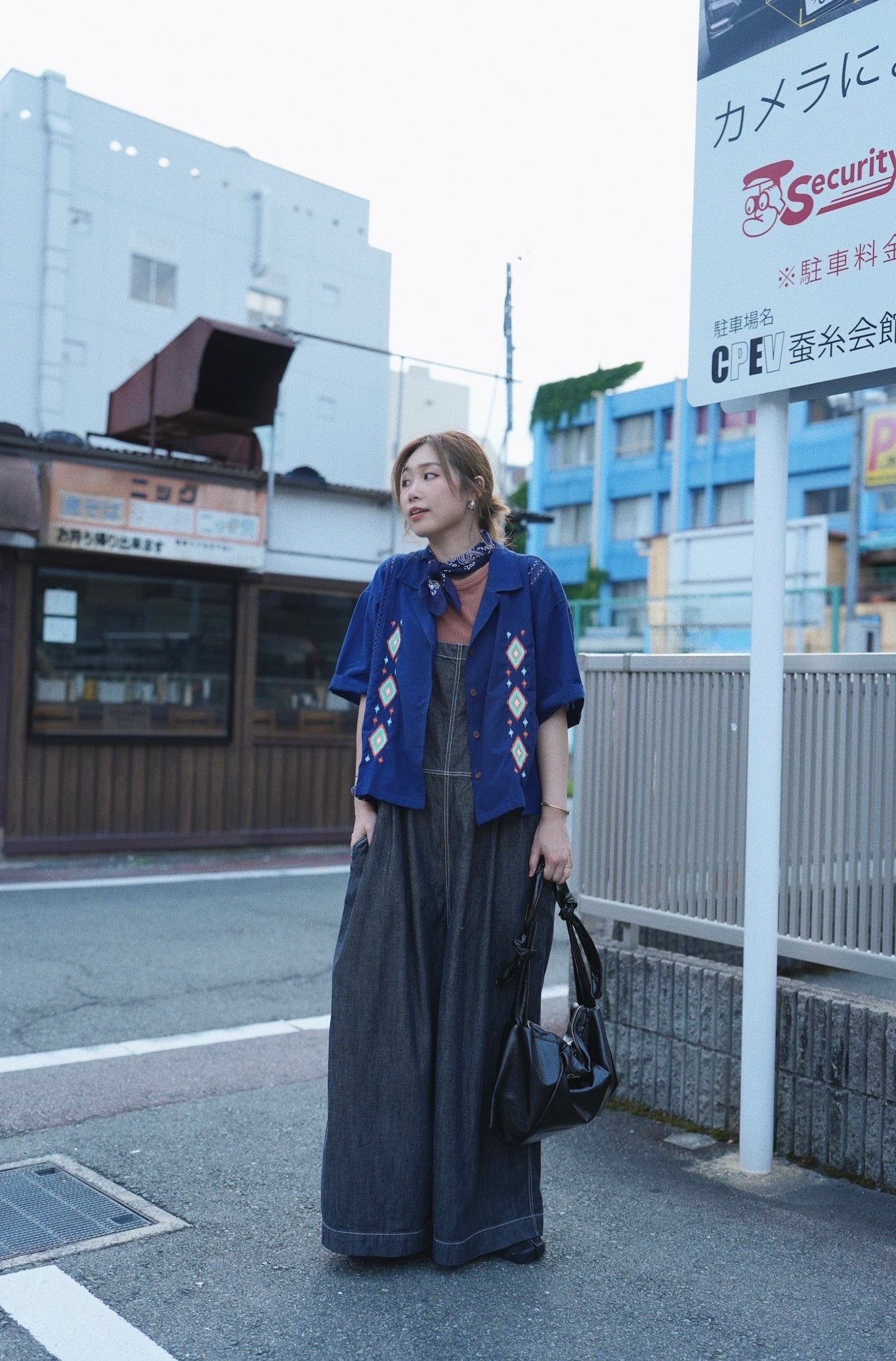 MZ818 NATIVE EMBROIDERED LACE SHIRT