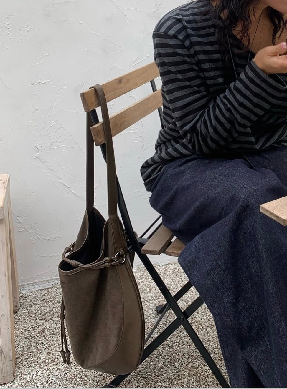 MZ899 KWANI CURVEE HOBO SUEDE BAG