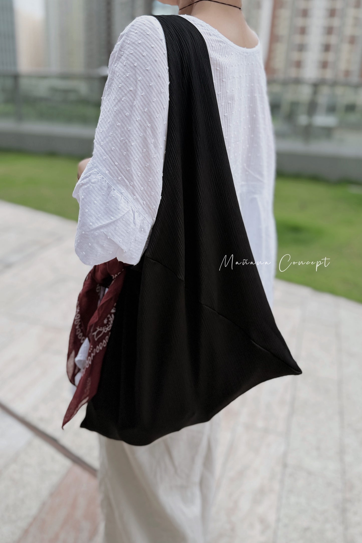 MB038 PLEATED SCARF TOTE BAG