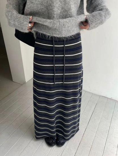MZ927 STRIPED KNIT LONG SKIRT