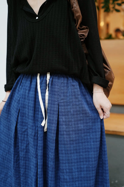 MZ828 CRINKLE BLUE PLAID SKIRT