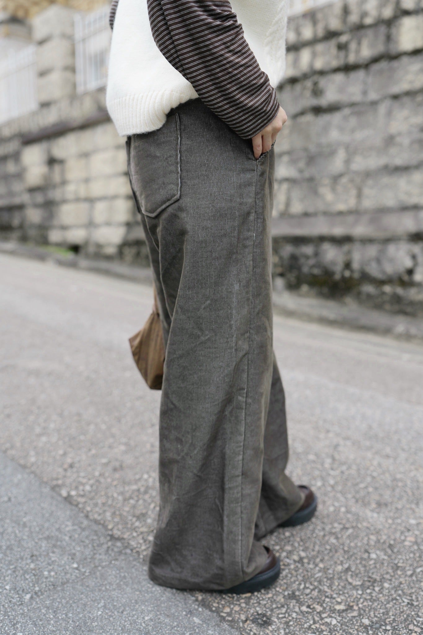 MZ861 ELASTIC WAIST CORDUROY PANTS