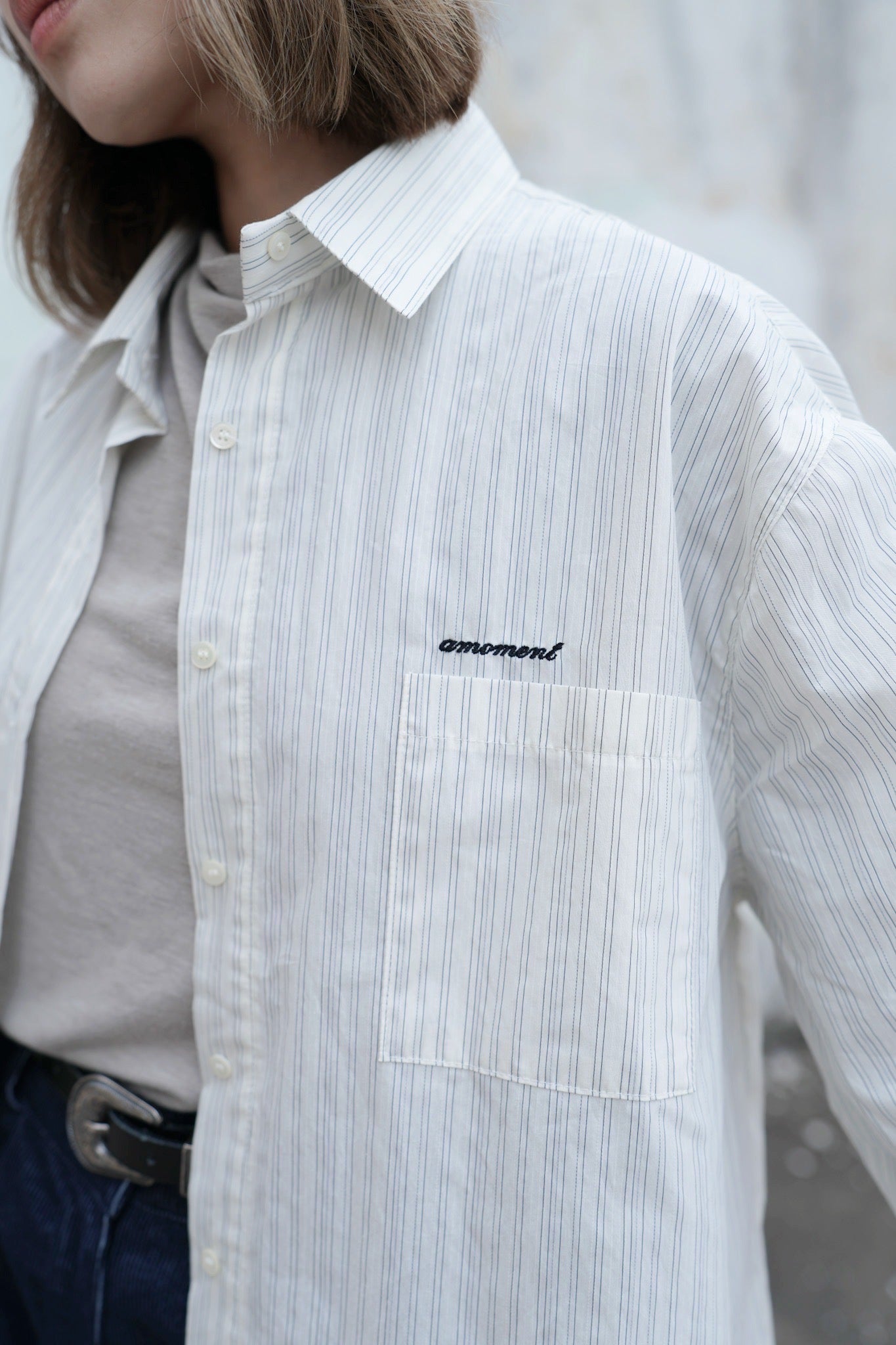 MZ883 EMBROIDERED STRIPED SHIRT
