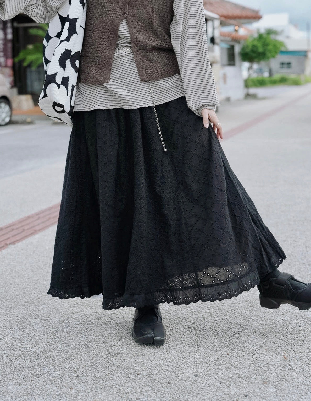 CB143 EMBROIDERED SKIRT