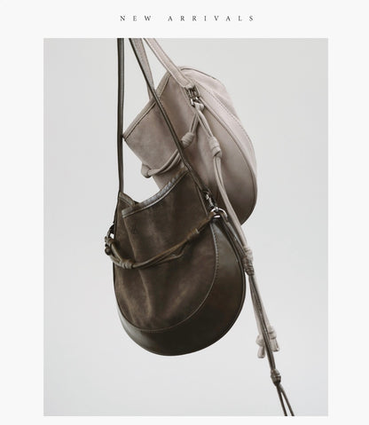 MZ899 CURVEE HOBO SUEDE BAG