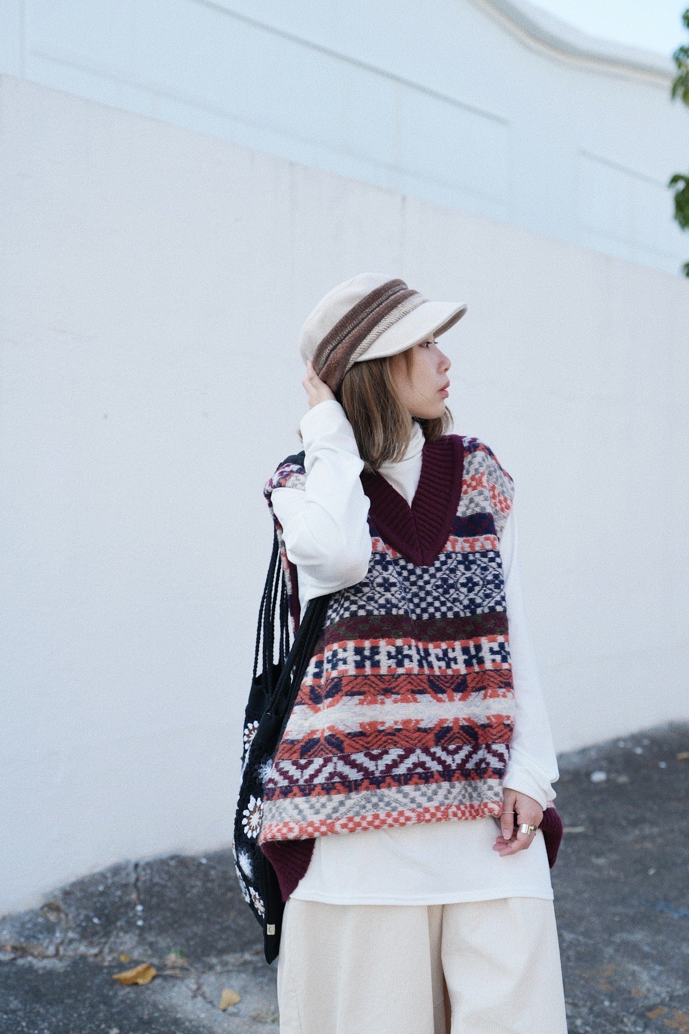 MZ917 WESTERN PATTERN WOOL VEST TOP