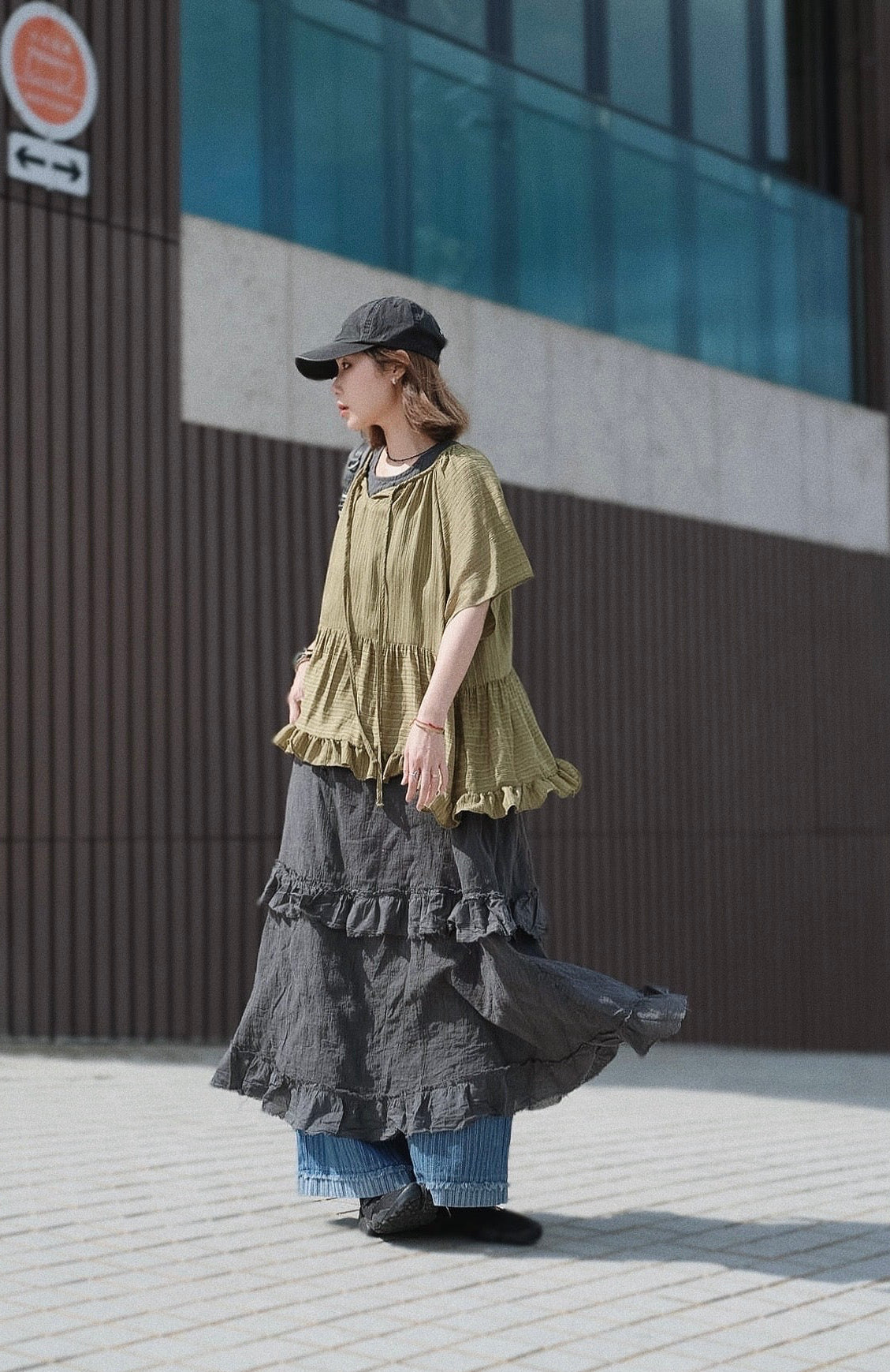 CB117 RUFFLE SLEEVELESS DRESS