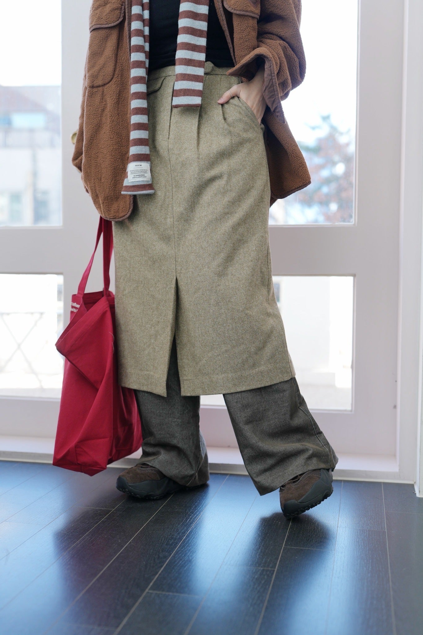 MZ923 HERRINGBONE WOOL SKIRT