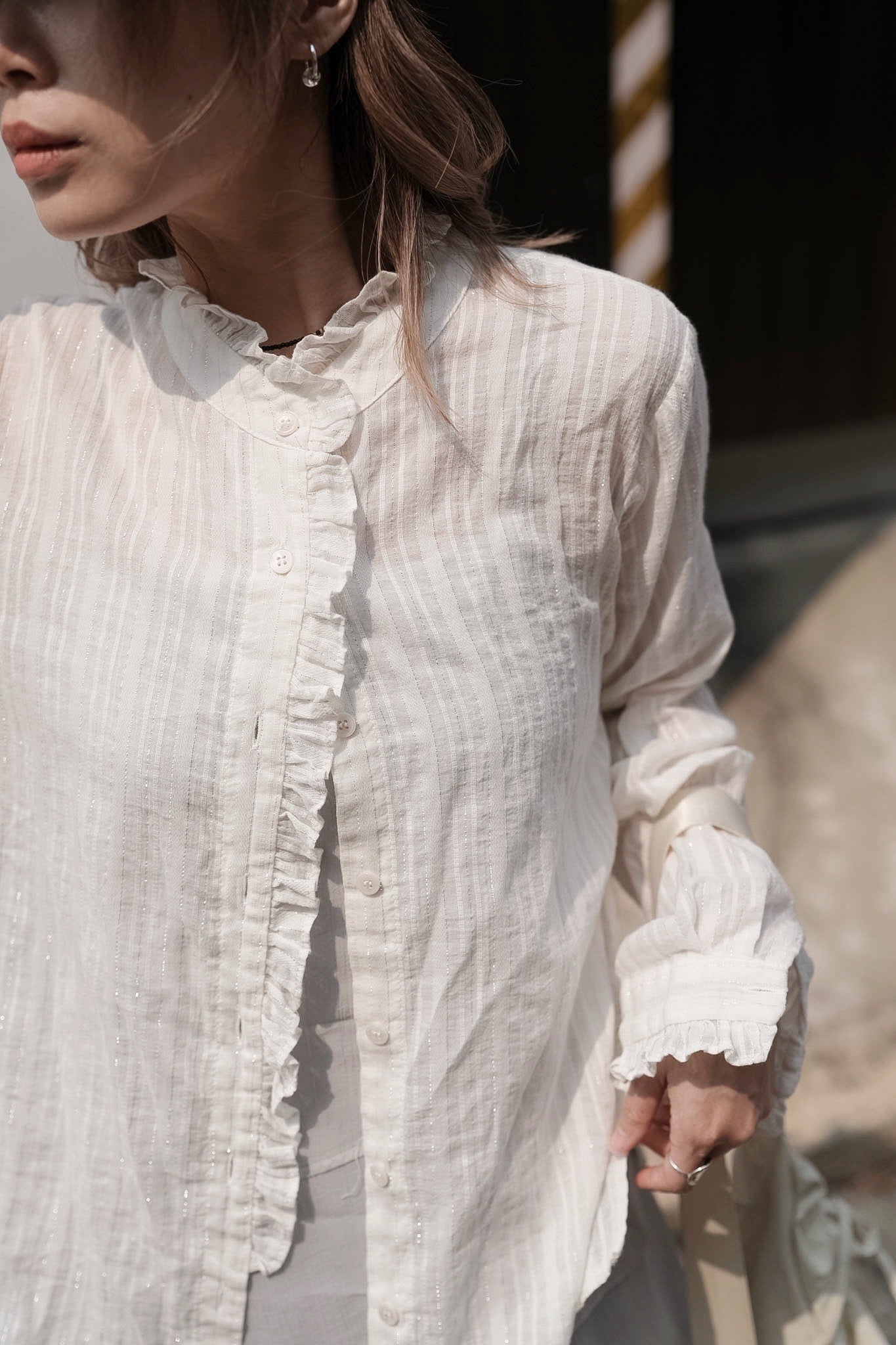 MZ987 RUFFLE STRIPED SHIRT