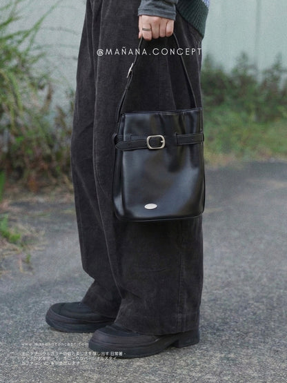 MARITHÉ + FRANҪOIS GIRBAUD - BUCKLE STRAP BUCKET BAG