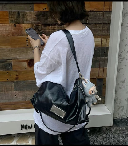 ❗️斷貨王❗️MATIN KIM SIDE ZIPPER SHOULDER BAG - BLACK/GREY/DK BROWN