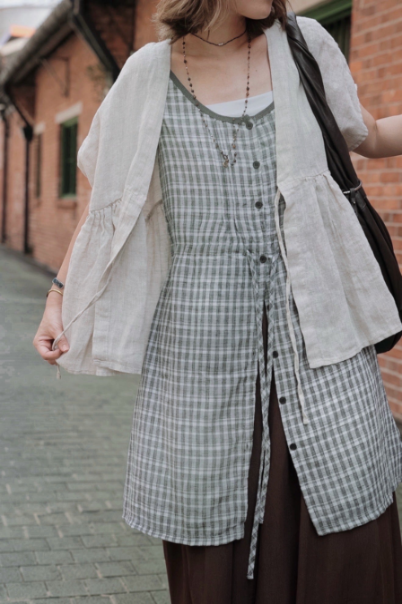 MB033 PINTRUCK PLAID DRESS