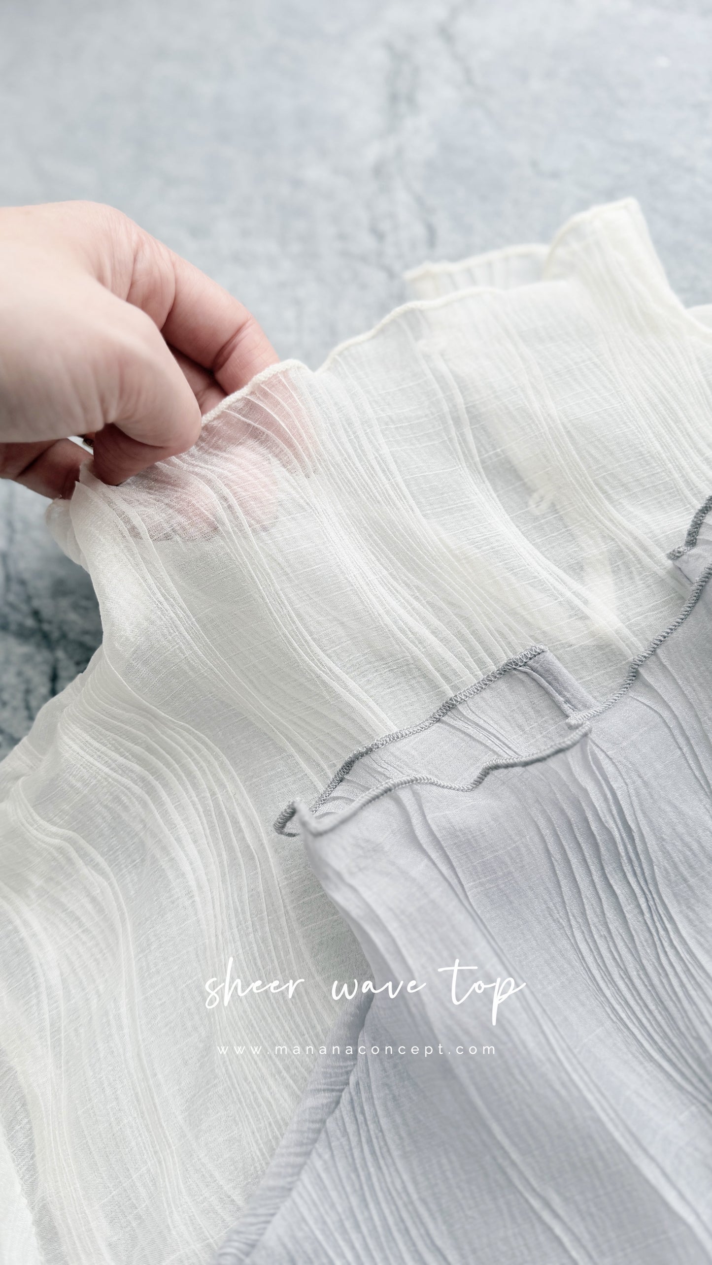 MZ976 SHEER WAVE TOP