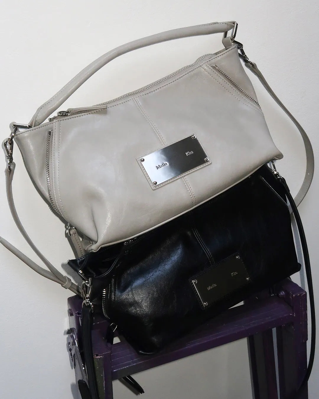 ❗️斷貨王❗️MATIN KIM SIDE ZIPPER SHOULDER BAG - BLACK/GREY/DK BROWN