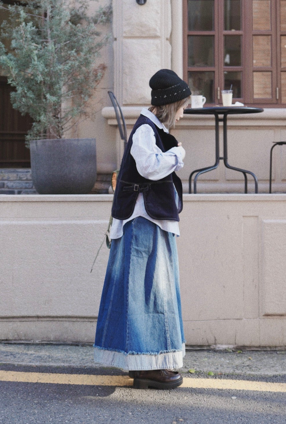 MZ887 EMBROIDERED KNIT BEANIE