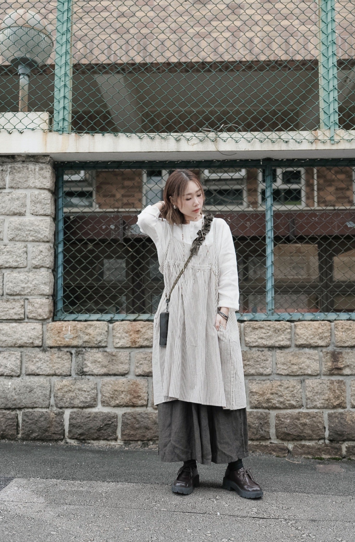 MZ998 LINEN HALF BUTTON TOP