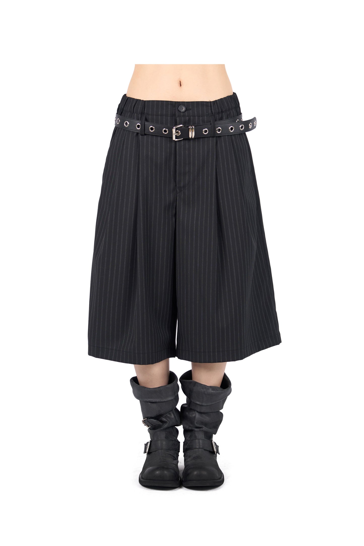 MZ995 STRIPE BERMUDA SHORT