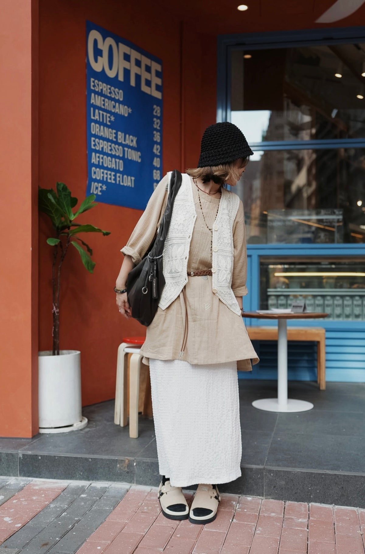 NA418 EMBROIDERED CREPE TUNIC