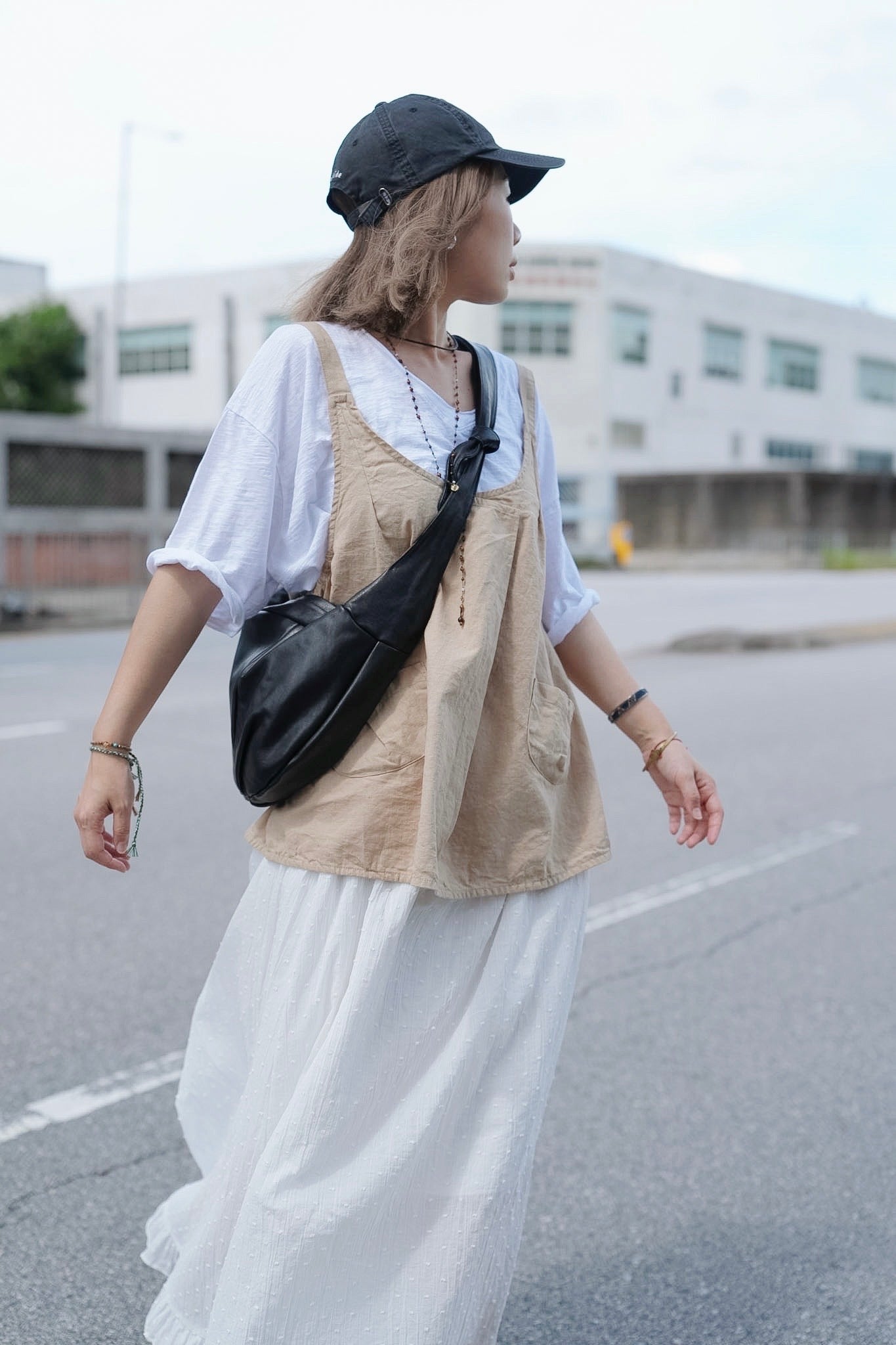 MB018 LINEN POCKET VEST TOP