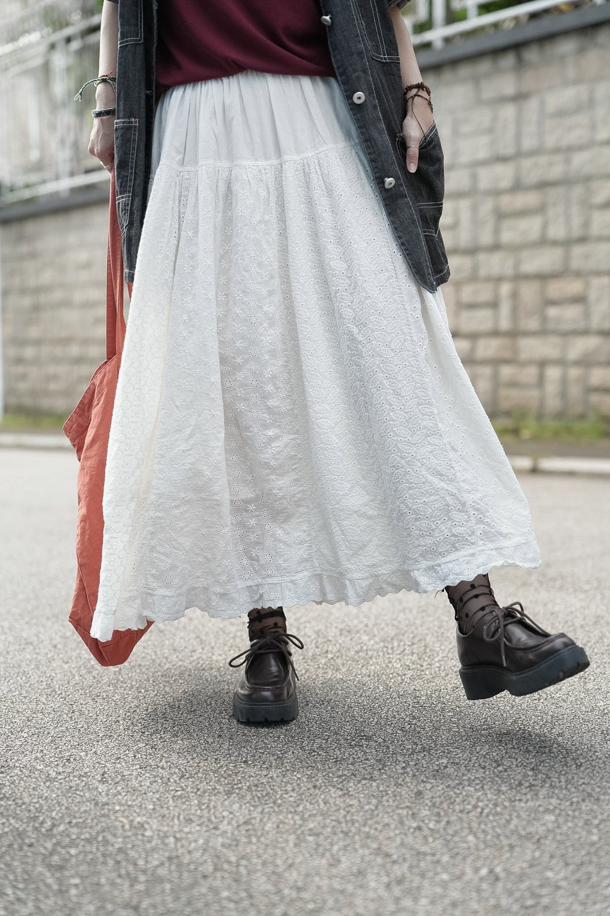 CB143 EMBROIDERED SKIRT