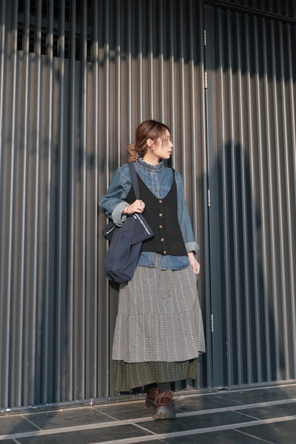 MZ948 RUFFLED COLLAR NECK DENIM SHIRT