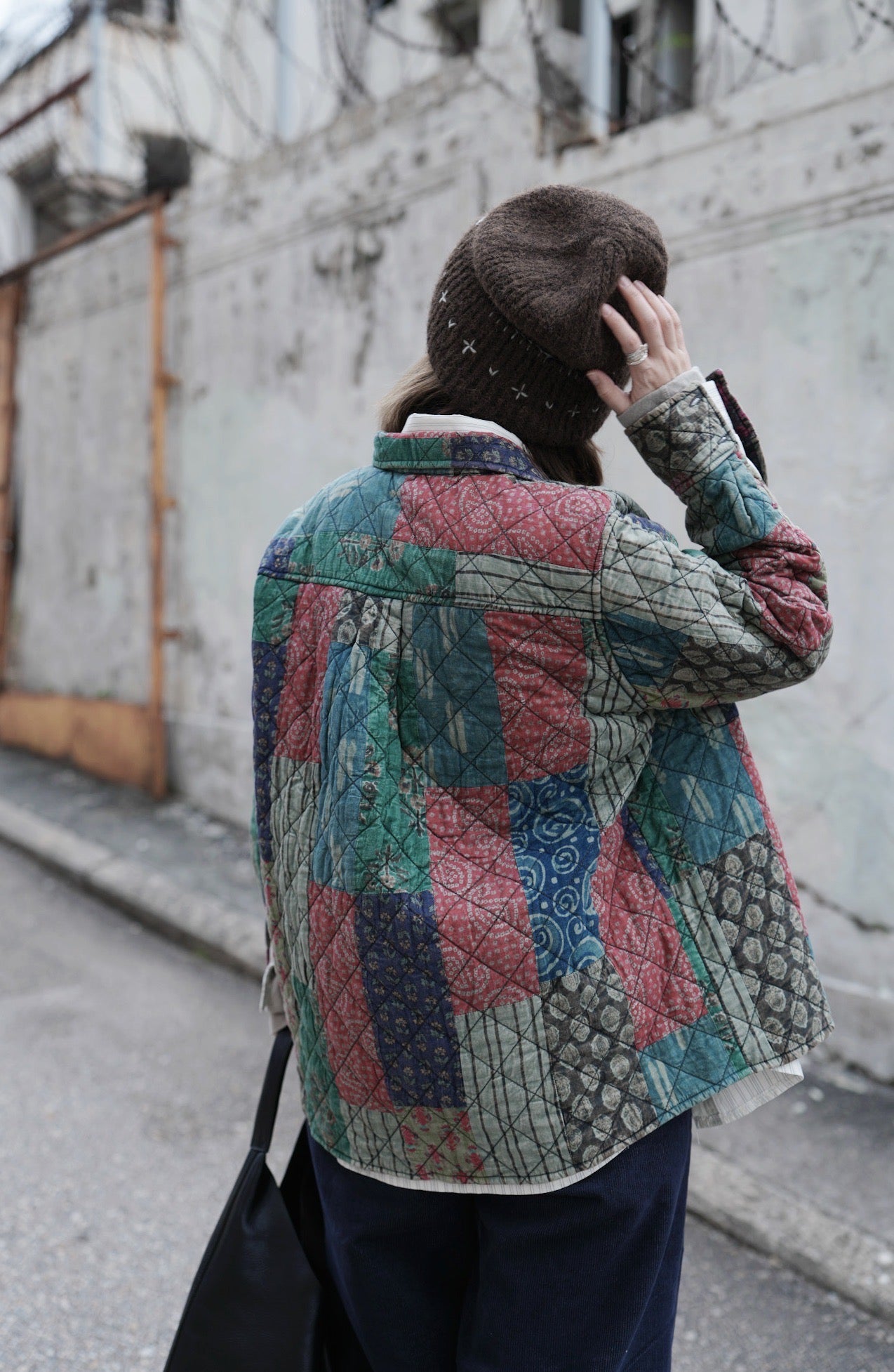 MZ887 EMBROIDERED KNIT BEANIE