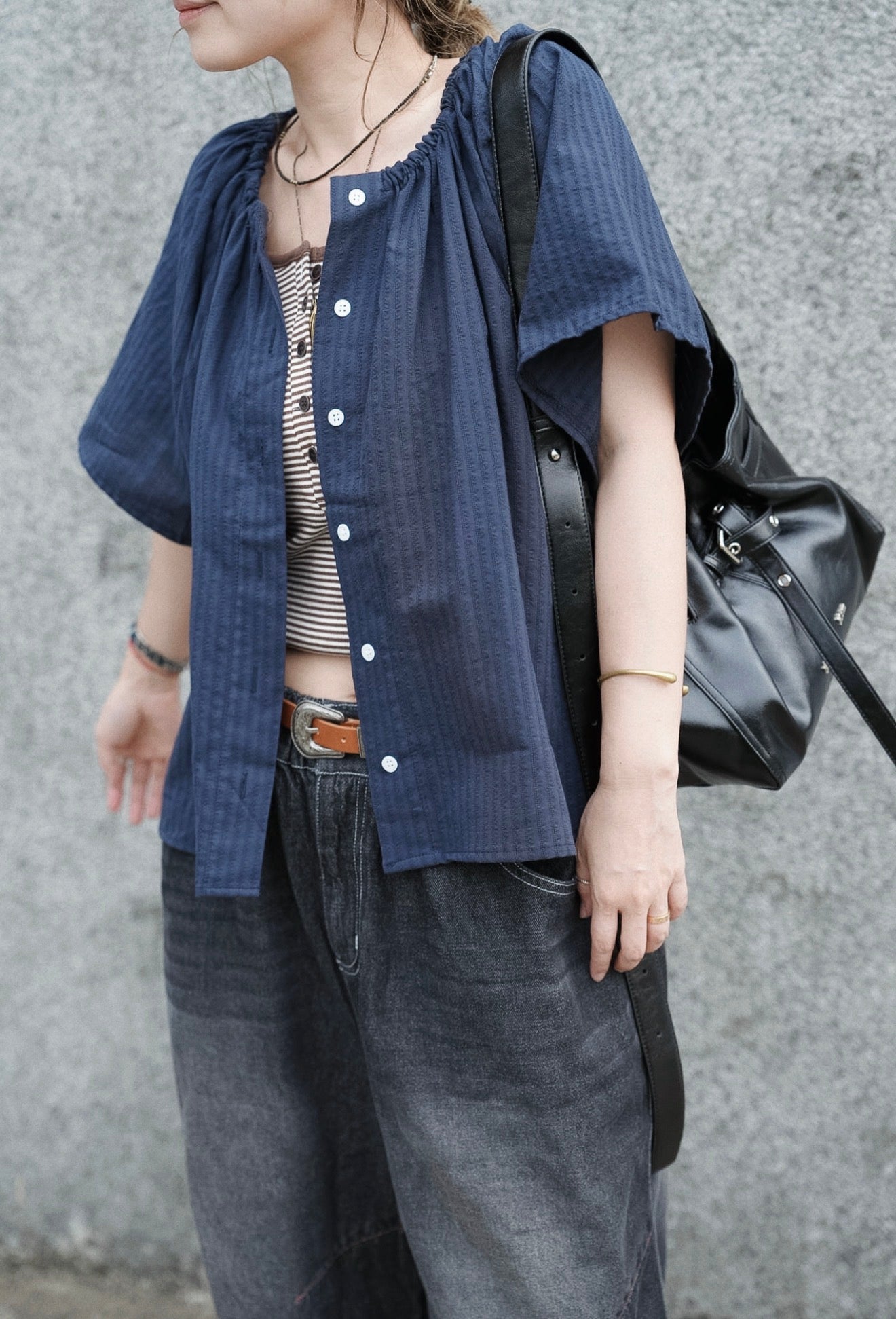 MB005 GATHERED NECK SMOCK BLOUSE