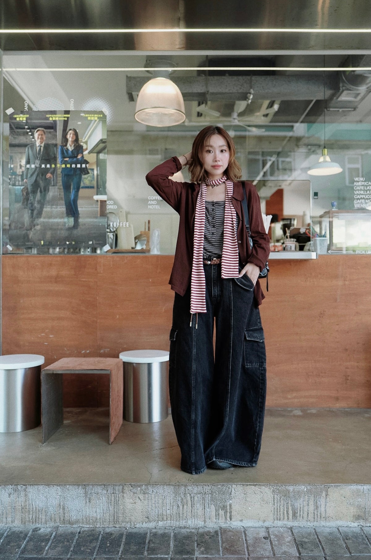 MB063 LOOSE FIT CARGO DENIM JEANS
