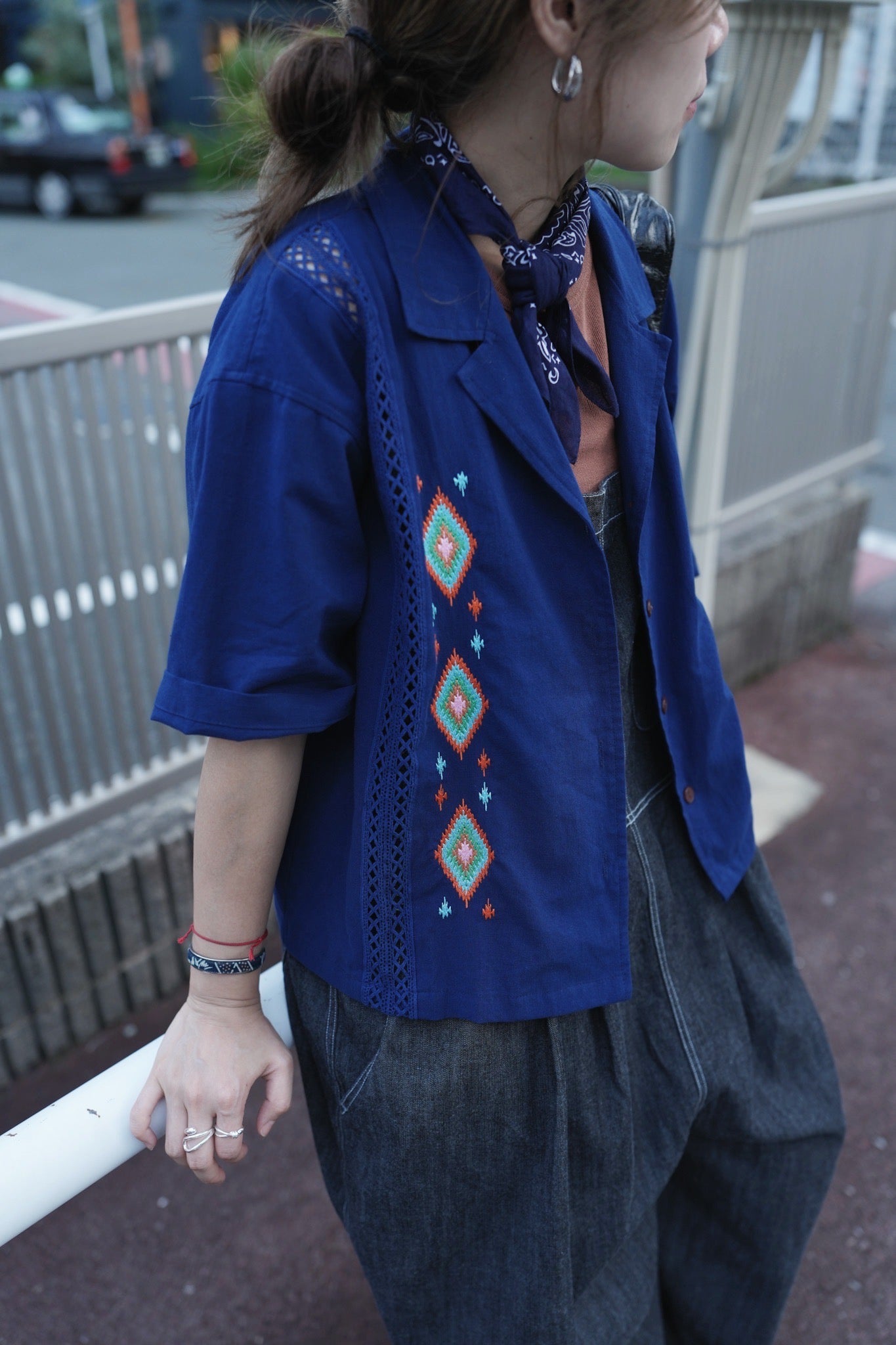 MZ818 NATIVE EMBROIDERED LACE SHIRT
