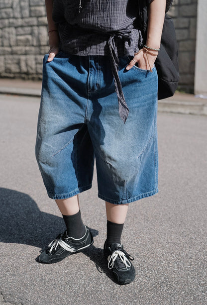 CB128 3D-CUT WASHED DENIM SHORTS