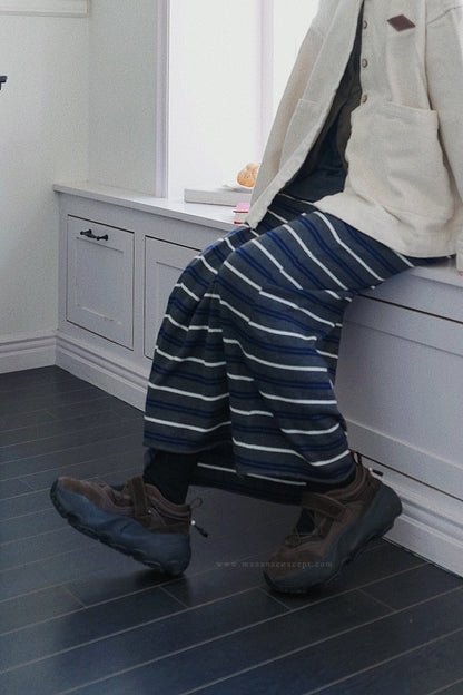 MZ927 STRIPED KNIT LONG SKIRT
