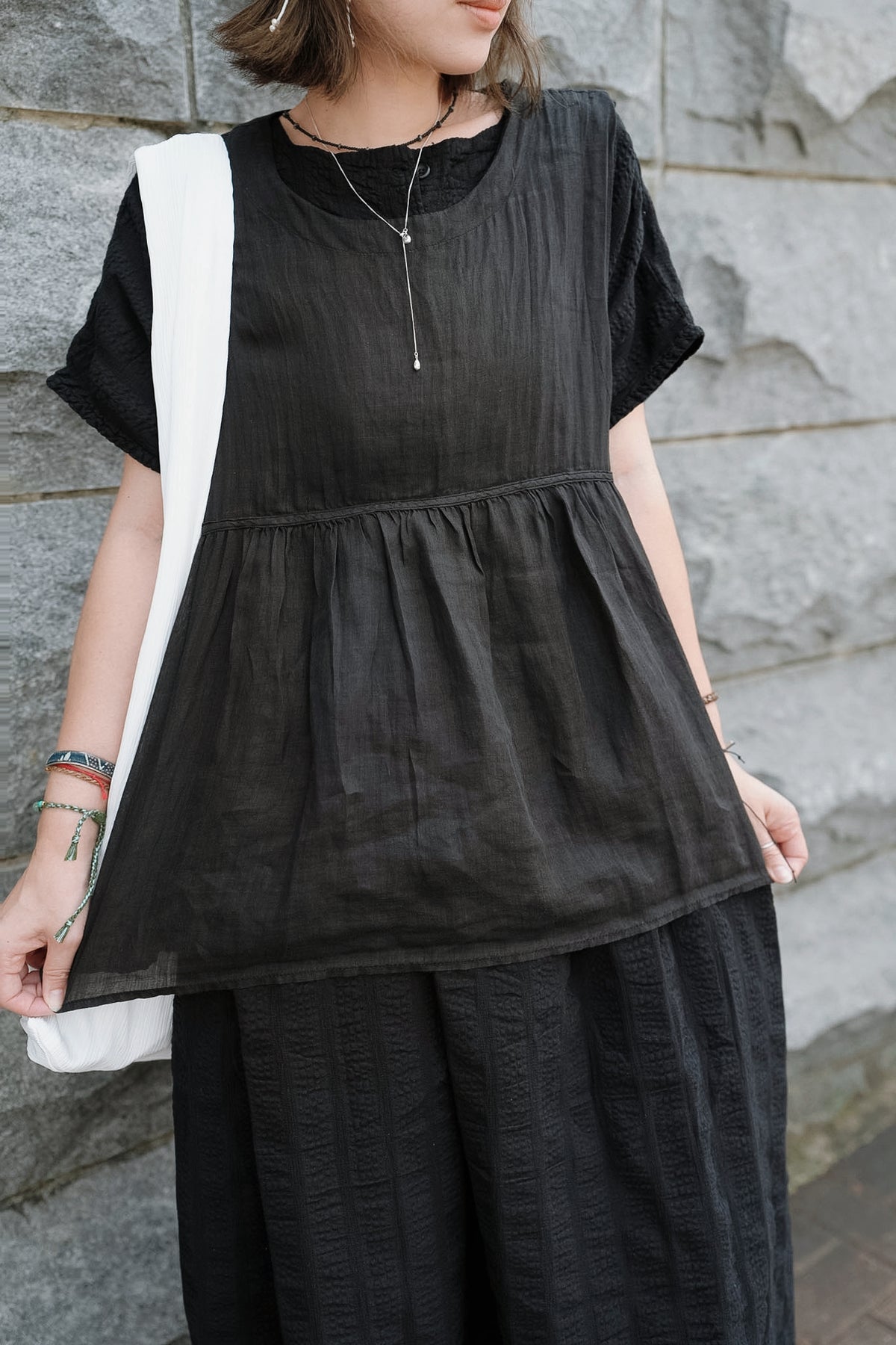 CB145 ROUND NECK SHEER TOP