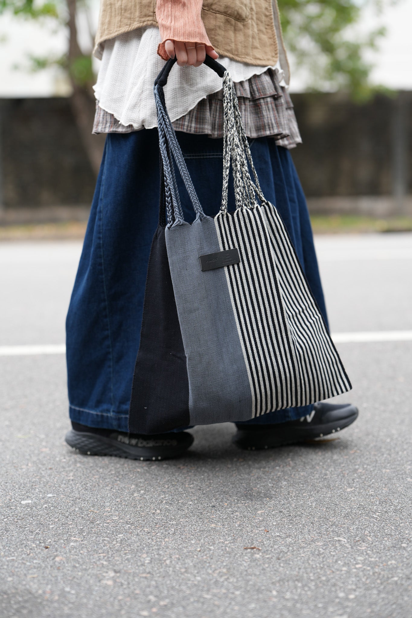 NA433 MOON BIRD HAND-WOVEN HAMMOCK BAG