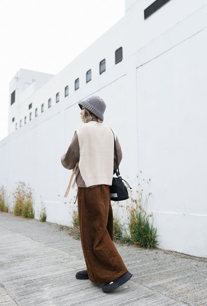 MZ593 CABLE-KNIT VEST TOP