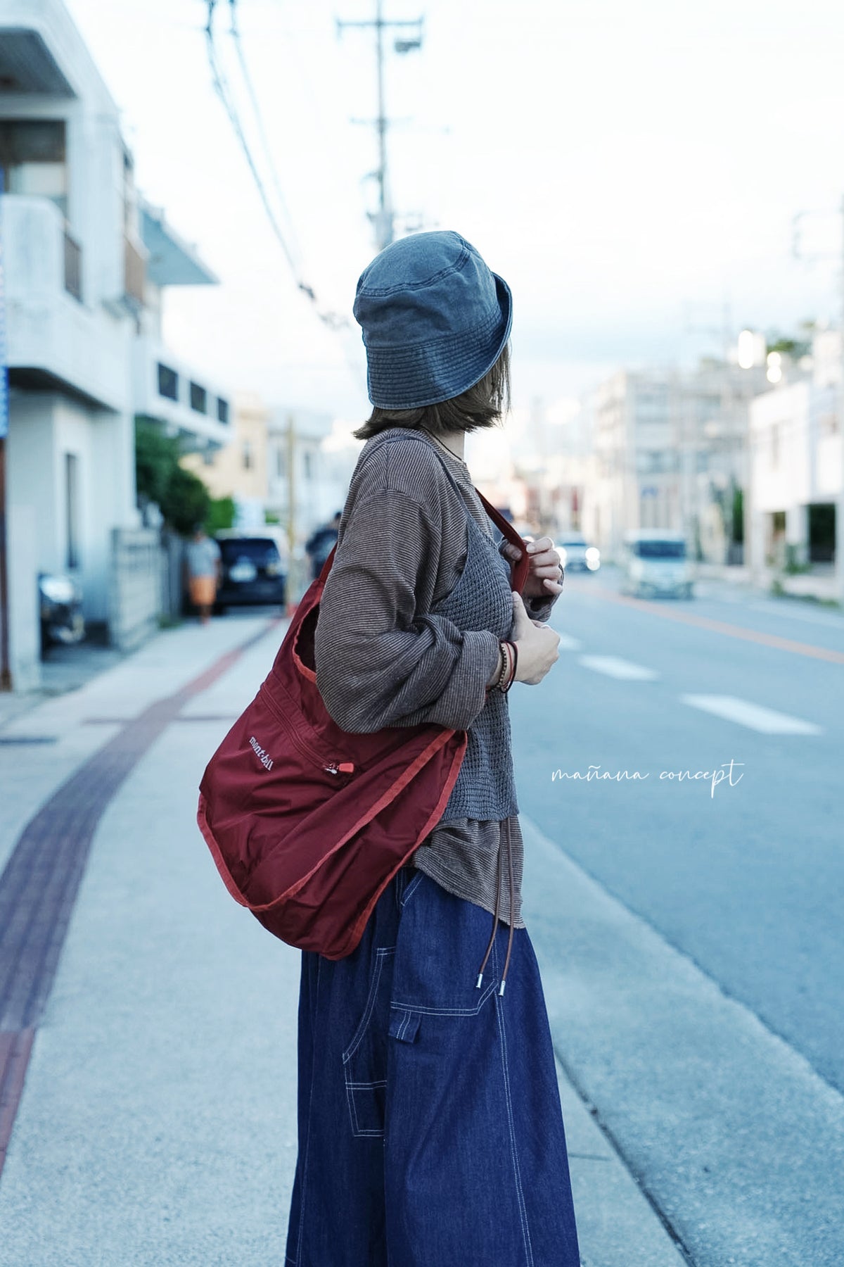 MONT-BELL LIGHT WEIGHT SHOULDER BAG 14L / 13L / 23L