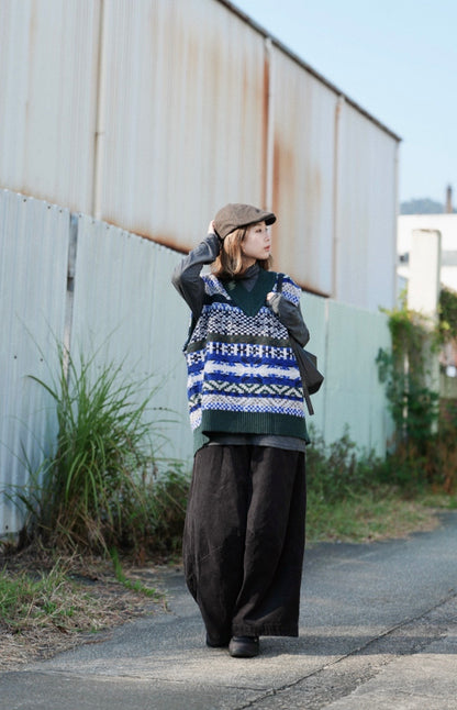 MZ917 WESTERN PATTERN WOOL VEST TOP